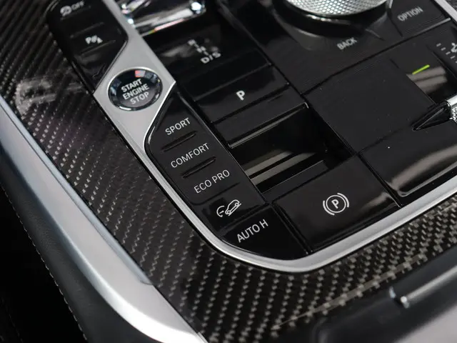 BMW X7 xDrive40i 2026 Benzine 23