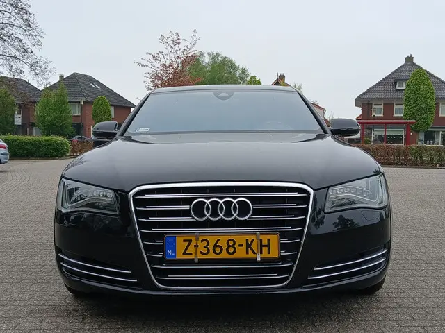 Audi A8 2.0 TFSI Hy. Pro L.+ 2012 Hybride Benzine 4