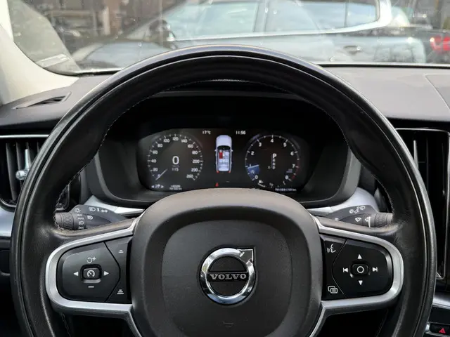 Volvo XC60 2.0 T5 AWD Momentum Pro 2018 Benzine 8