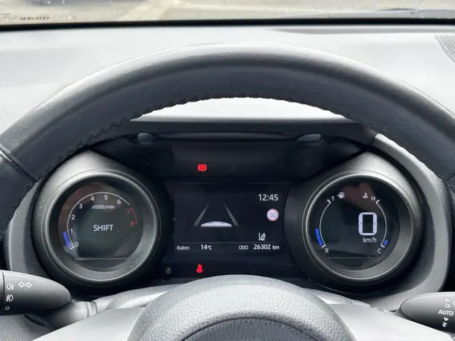 Toyota Yaris 1.5 VVT-i First Edition 2020 Benzine 13