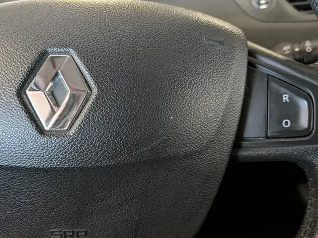 Renault Grand Scénic 1.2 TCe Bose 2013 Benzine 15