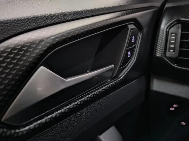 Volkswagen T-Cross 1.0 TSI Life trekhaak 2022 Benzine 14