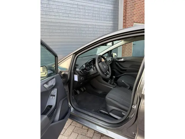 Ford Fiesta 1.1 Trend 2019 Benzine 5