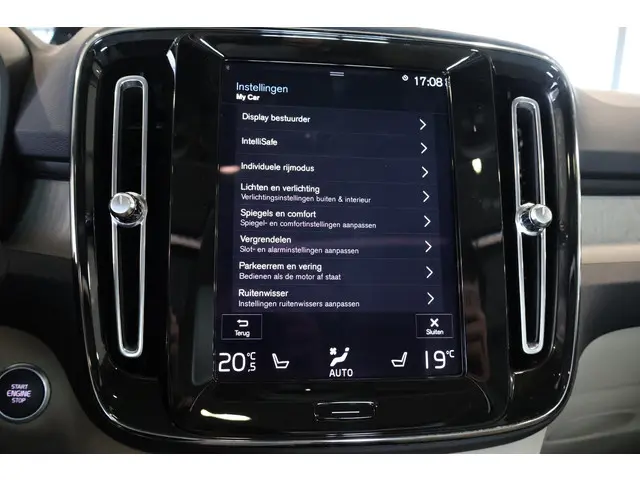 Volvo XC40 T4 Recharge Inscription 2022 Hybride Benzine 40