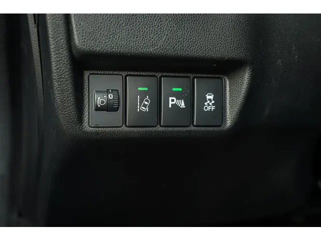 Honda Jazz 1.3i VTEC COMFORT 2018 Benzine 17