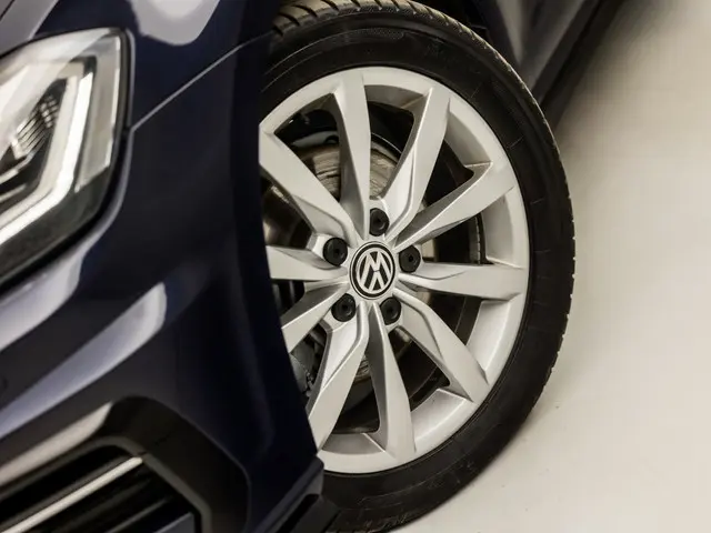 Volkswagen Golf 1.5 TSI R-Line Sport 2018 Benzine 17