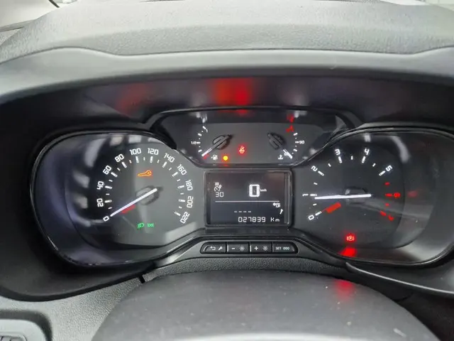 Citroën Berlingo 1.2 PureTech Club 2019 Benzine 5
