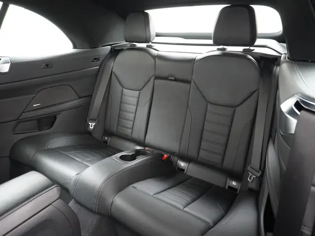 BMW 4 Serie Cabrio 420i High Executive 2021 Benzine 18