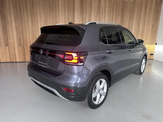 Volkswagen T-Cross 2