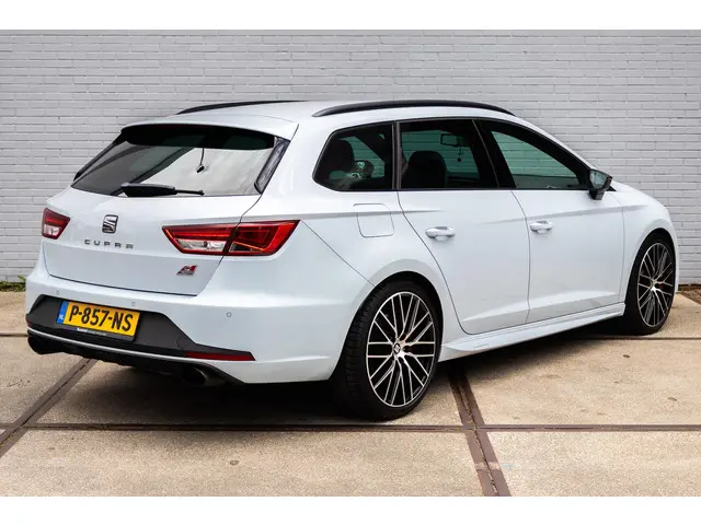 SEAT Leon ST 2.0 TSI Cupra 280 2015 Benzine 4