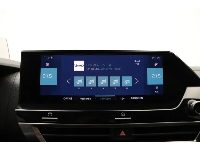 Citroën ë-C4 Shine 50 kWh 2021 Elektrisch 23
