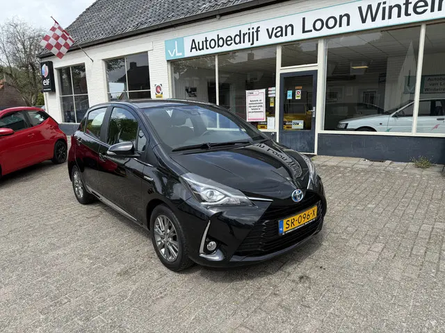 Toyota Yaris 2