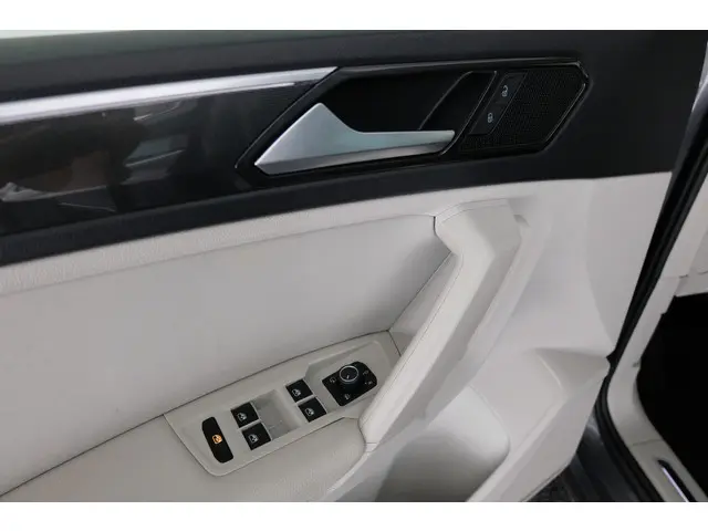 Volkswagen Tiguan 1.4 TSI ACT Comfortline 2017 Benzine 27