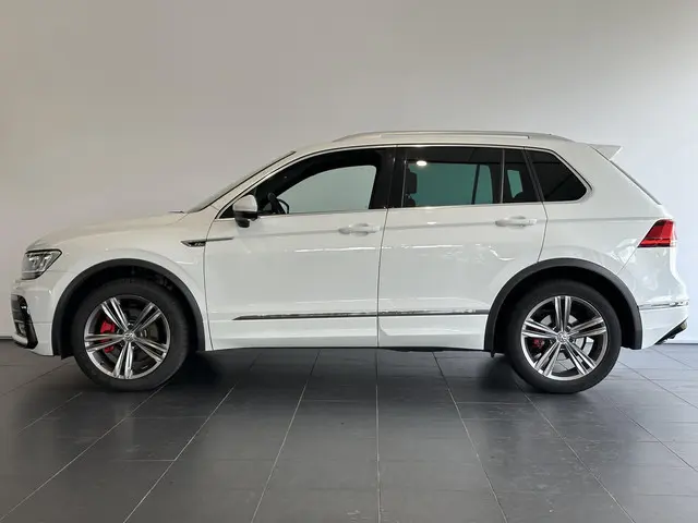 Volkswagen Tiguan 2.0 TSI 4Motion Highline 2017 Benzine 15