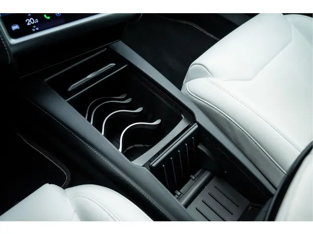 Tesla Model S Performance Ludicrous 2019 Elektrisch 17