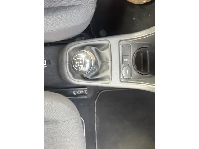 Volkswagen up! 1.0 camera/pdc/telefoon 2021 Benzine 14