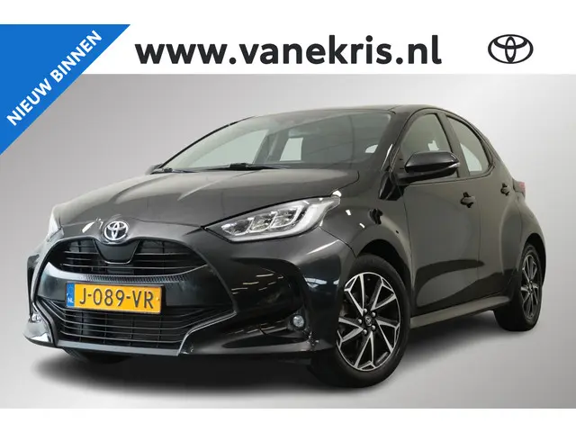 Toyota Yaris 1.5 VVT-i Dynamic, Full LED 2020 Benzine