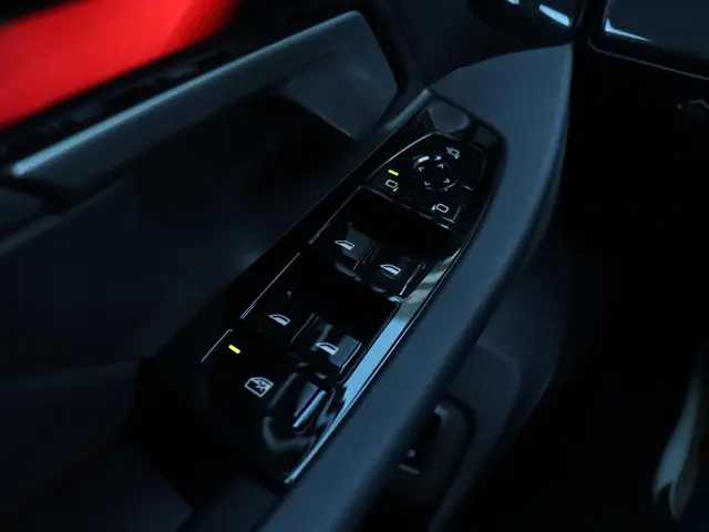 BMW 5 Serie Touring 550e xDrive 2025 Hybride Benzine 35