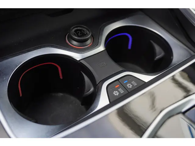 BMW X5 xDrive45e 2019 Hybride Benzine 37