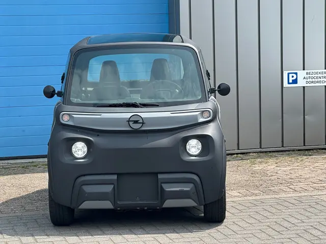 Opel Rocks-e Brommobiel Kargo PANO 2023 Elektrisch 3