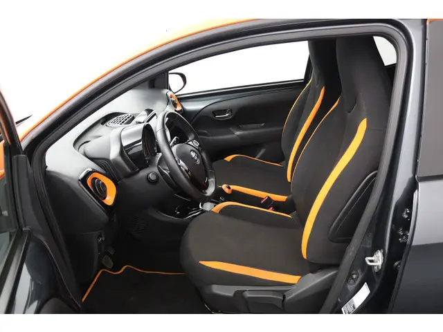 Toyota Aygo 1.0 VVT-i x-JBL 2021 Benzine 17
