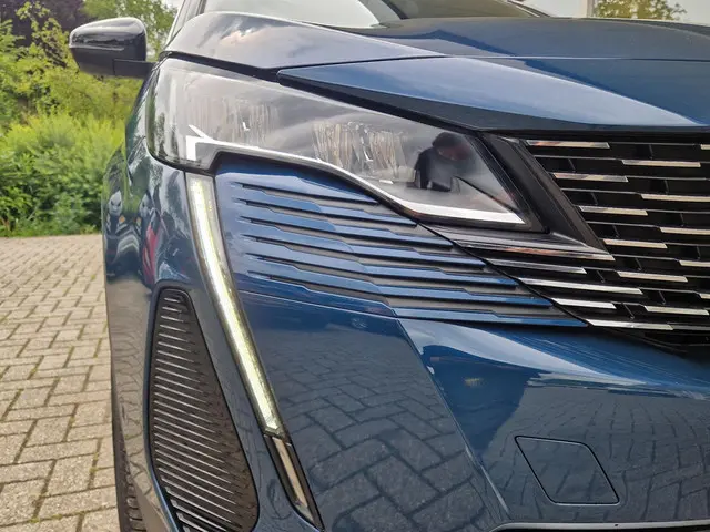 Peugeot 3008 1.2 PureTech Allure Pack 2023 Benzine 8