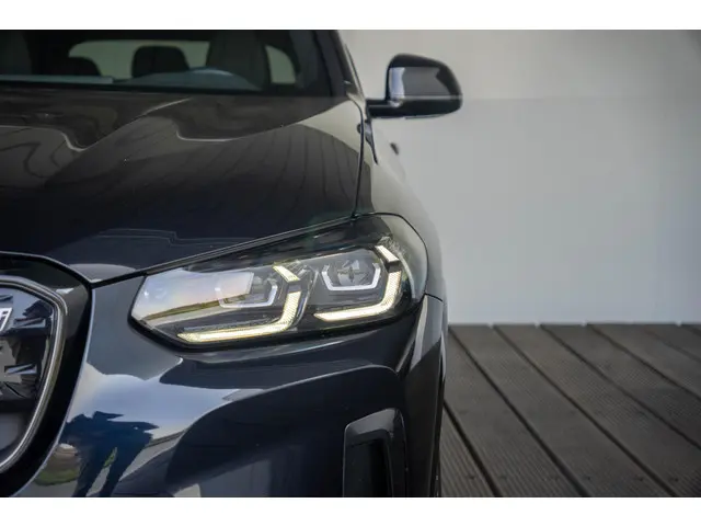 BMW iX3 Executive 80 kwh 2022 Elektrisch 14