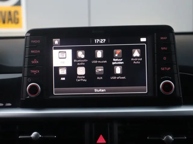 Kia Picanto 1.0 CVVT Design Edition 2018 Benzine 24