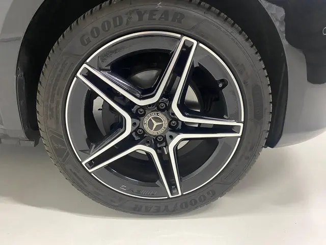 Mercedes-Benz Vito 116 CDI Lang 2022 Diesel 15