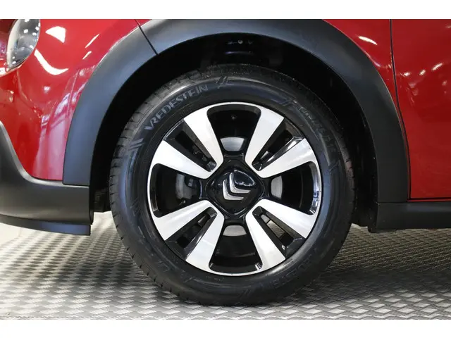Citroën C3 1.2 PureTech Shine 82 PK. 2018 Benzine 11