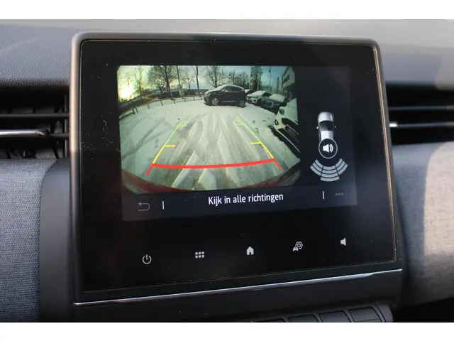 Renault Clio 1.0 TCe 90 GPF evolution 2024 Benzine 11