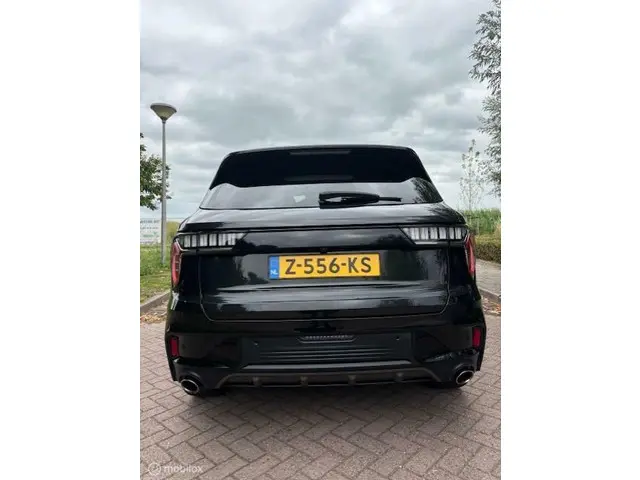 Lynk & Co 01 1.5 Black 2022 Hybride Benzine 6