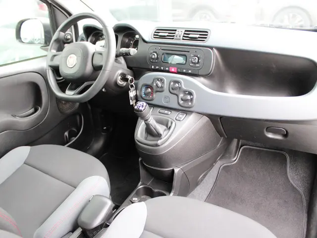 Fiat Panda 1.2 Popstar 2018 Benzine 3