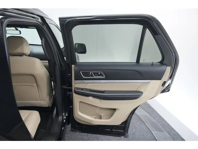 Ford Explorer XLT 2.3 Ecoboost 2019 Benzine 67
