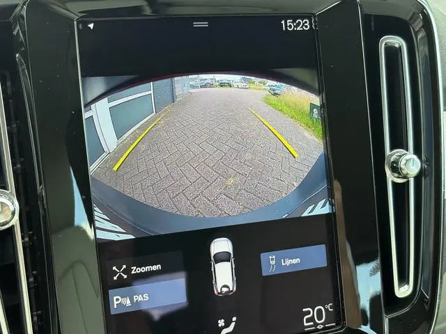 Volvo XC40 1.5 T2 Momentum Business 2021 Benzine 16