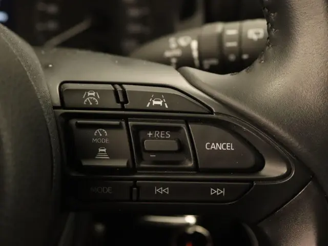 Toyota Yaris 1.5 Hybrid 115 Active 2024 Hybride Benzine 20