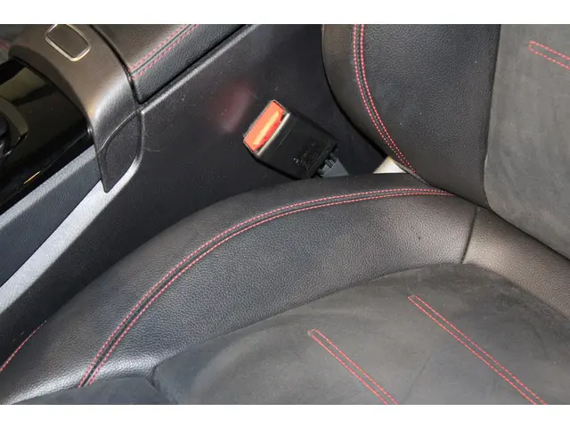 Mercedes-Benz CLA Coupé 180 Advantage 2019 Benzine 10