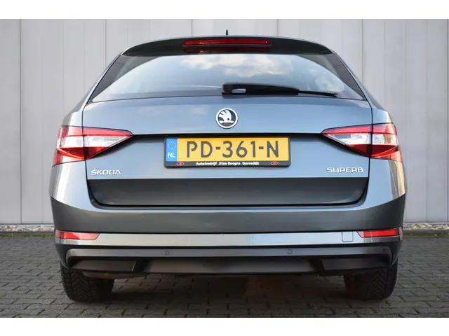Škoda Superb Combi 1.4 TSi Ambition 2017 Benzine 18