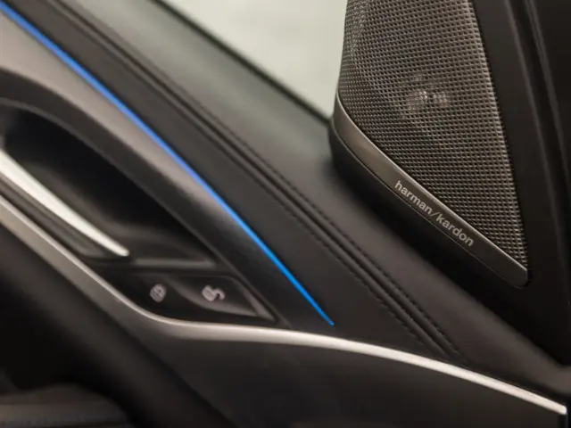 BMW 5 Serie 545e xDrive M Sport 2023 Hybride Benzine 35