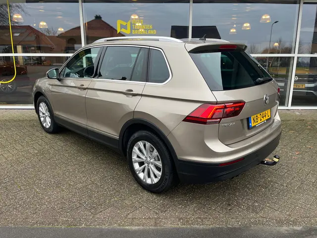Volkswagen Tiguan 1.4 TSI Connected Series 2017 Benzine 3
