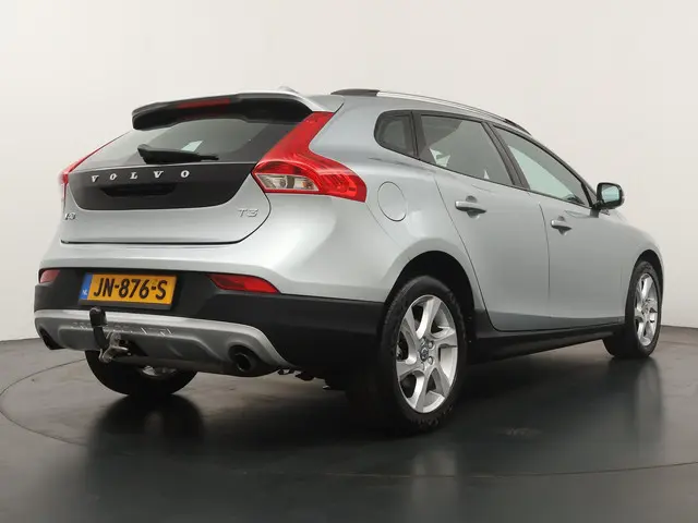 Volvo V40 Cross Country 1.5 T3 Summum 2016 Benzine 5