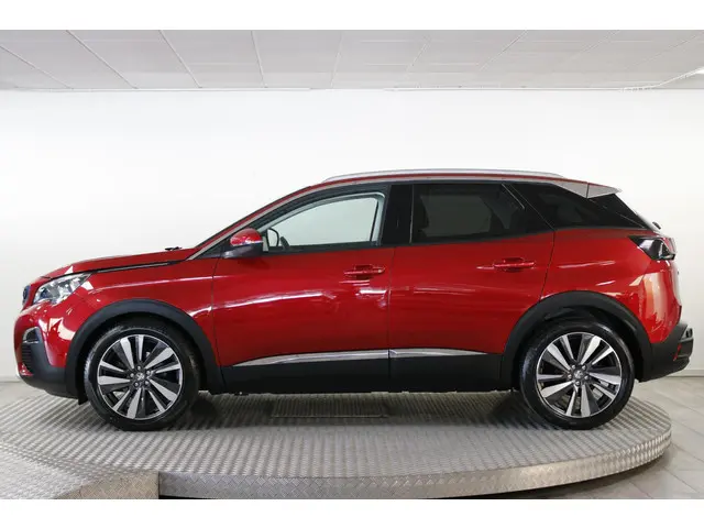 Peugeot 3008 1.2 PureTech GT Line. 2017 Benzine 8