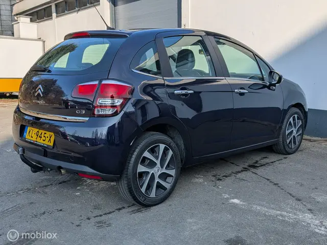 Citroën C3 1.2 PureTech Collection 2016 Benzine 4