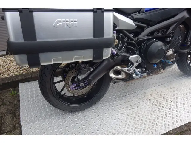 Yamaha TRACER 900 ABS 2017 Benzine 10