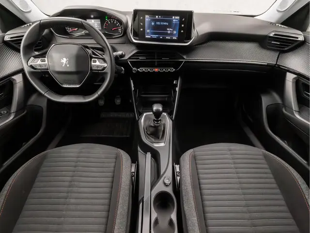 Peugeot 2008 1.2 PureTech Sport 2022 Benzine 6