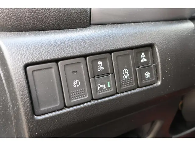 Suzuki Vitara 1.6 High Executive 2016 Benzine 21