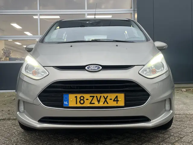 Ford B-MAX 1.0 EcoBoost Titanium 2013 Benzine 4