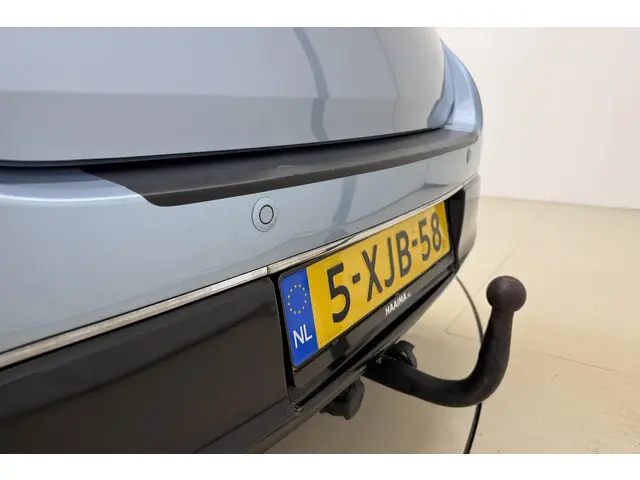 Toyota Auris 1.6 Dynamic 2014 Benzine 14