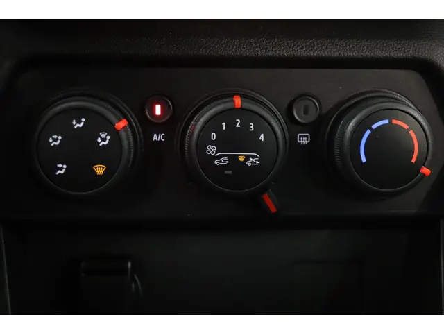 Dacia Sandero Stepway 1.0 TCe 90 Comfort 2023 Benzine 13