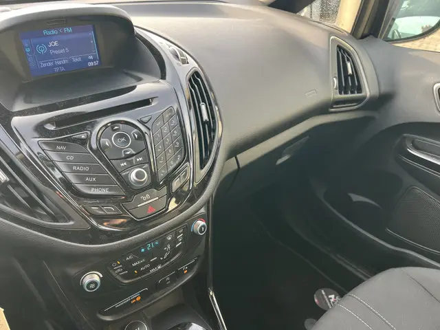 Ford B-MAX 1.0 EcoBoost Titanium 2018 Benzine 8